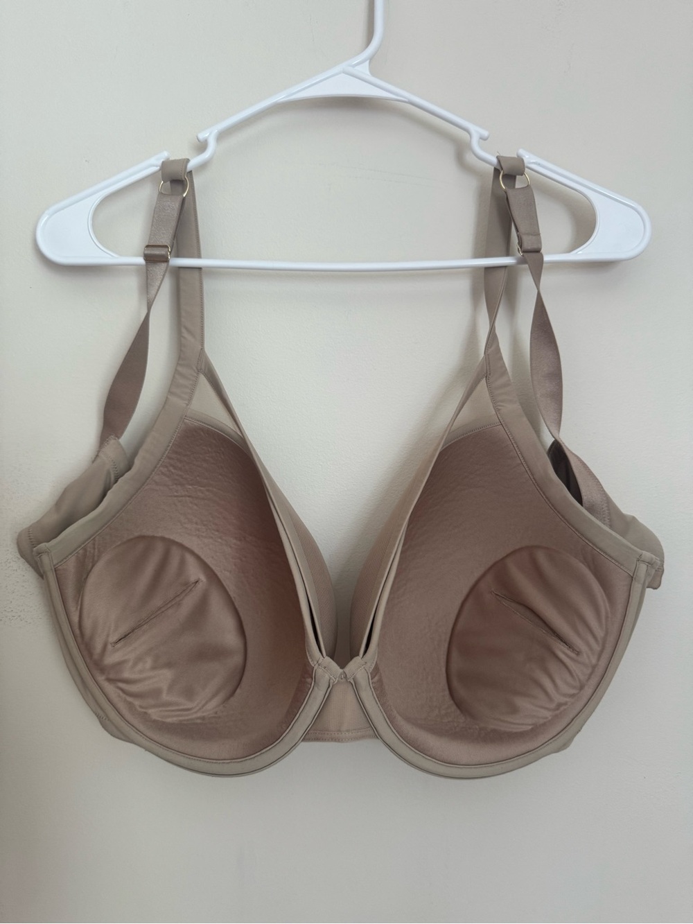 ThirdLove 24/7 Classic Contour Plunge Bra Womens Size 40F Nude Underwire T-Shirt - Picture 3 of 6